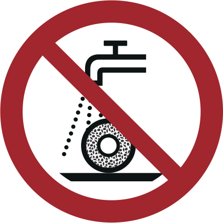 P033